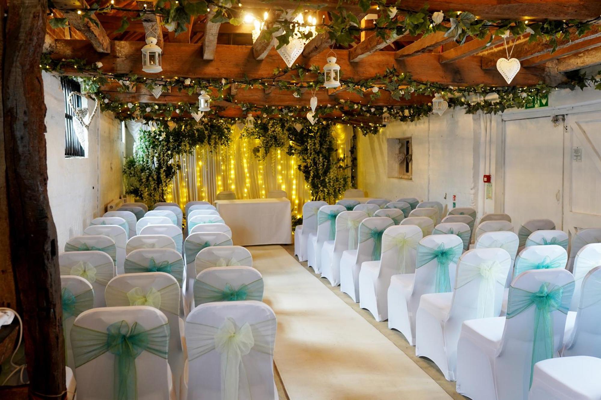 The Talbot Inn Woking Ngoại thất bức ảnh