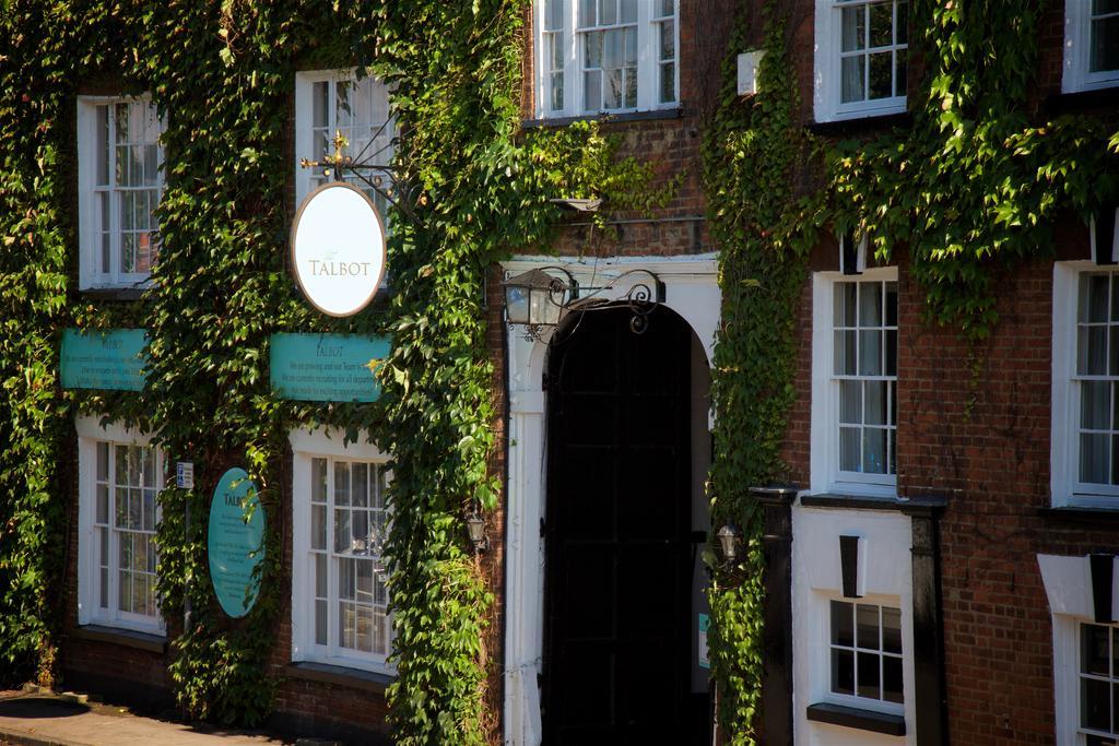 The Talbot Inn Woking Ngoại thất bức ảnh